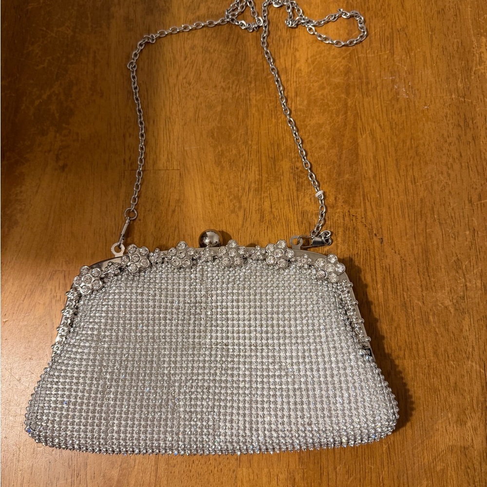 VINTAGE Sparkling Silver Floral Clutch